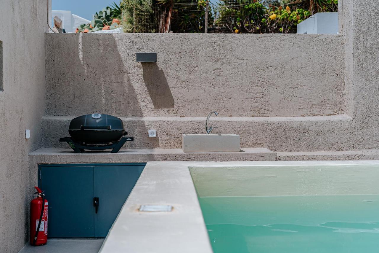 Present Perfect Villa - Private Pool Firostefani Buitenkant foto